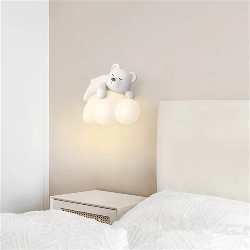 Nowoczesna lampka ścienna dziecięca z LED, miś i chmurka