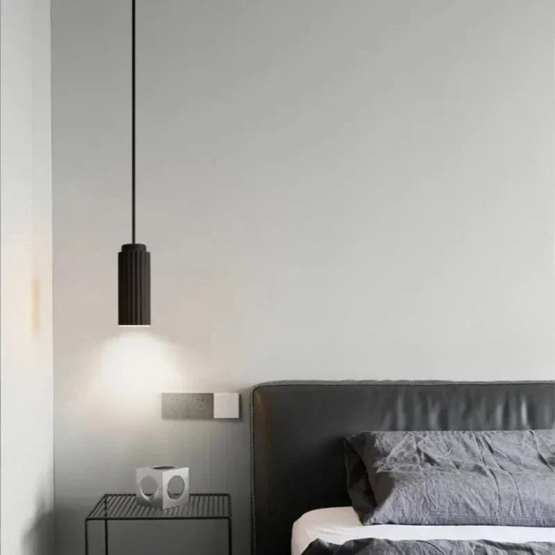 Nowoczesne lampy wiszące JOYINLED czarna minimalistyczna lampa nad stolikiem obok łóżka