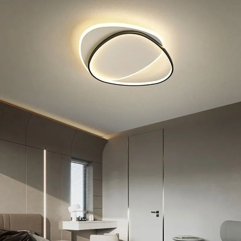 Nowoczesne plafony LED marki ludengchaoshi z designerskim oświetleniem sufitowym w minimalistycznym wnętrzu