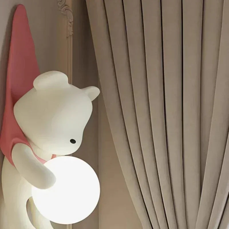 Nordycka lampa ścienna z żywicy LED do pokoju dziecięcego miś