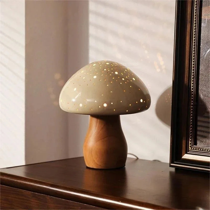 Nowoczesna Lampa Stołowa Ceramiczna Grzybek z Drewnianą Podstawką