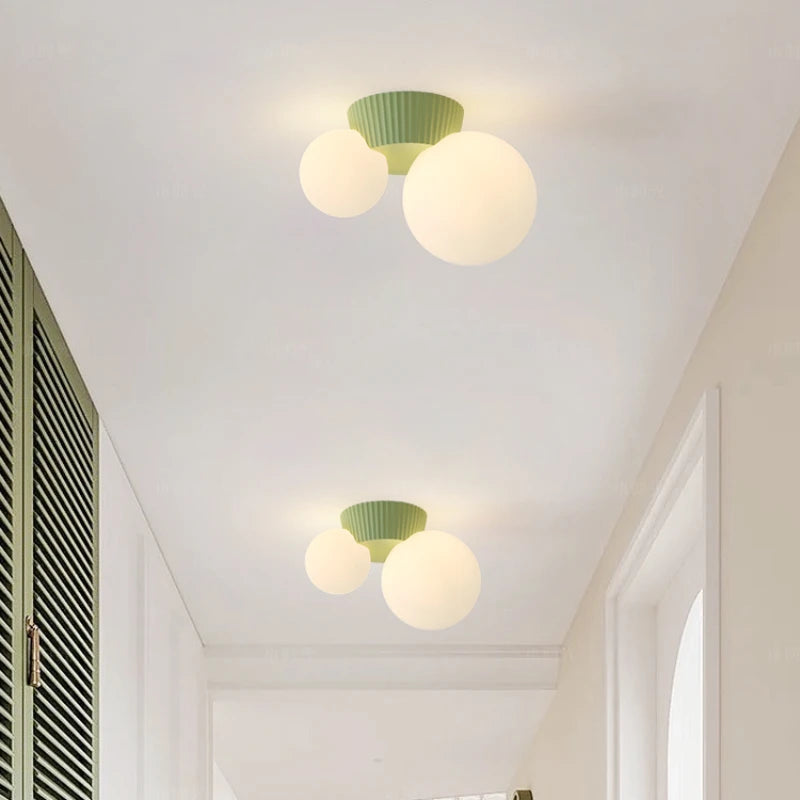 Nowoczesna francuska lampa sufitowa LED do holu i balkonu