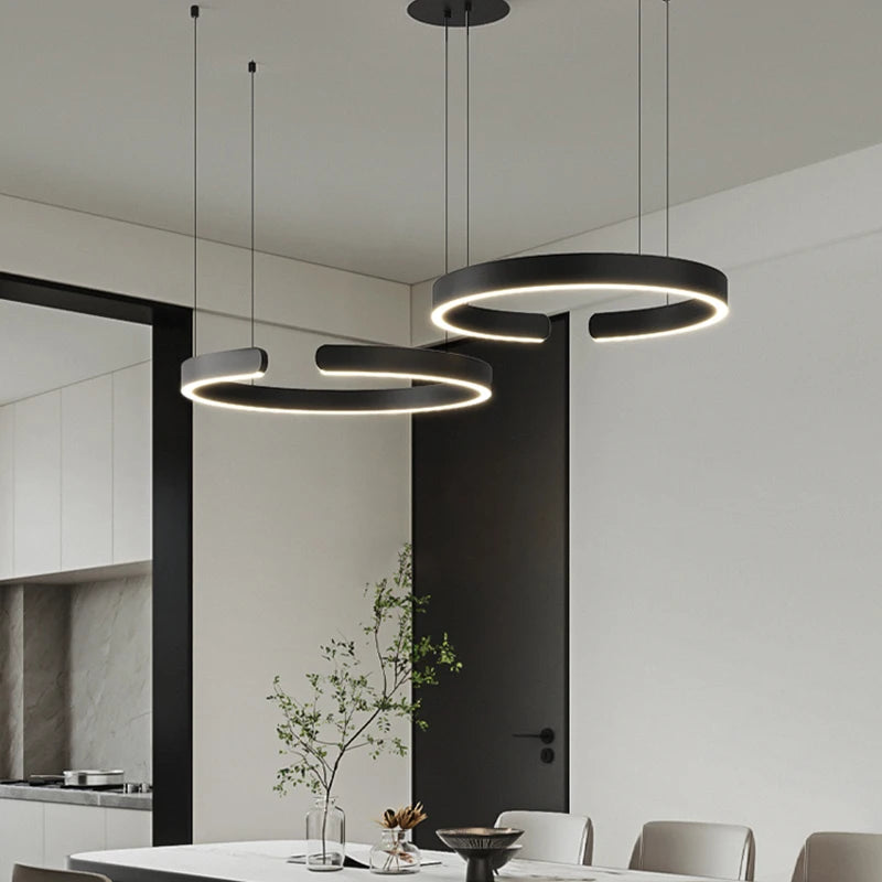 Nowoczesny Luksusowy Żyrandol LED C-Ring o Regulowanej Jasności