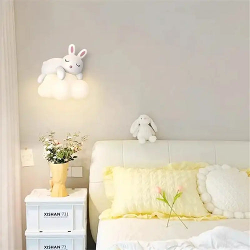 Nowoczesna lampka ścienna dziecięca z LED, miś i chmurka