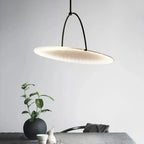 Jaśnie Panie designerska lampa, sufitowa, biała, widok z przodu, do jadalni