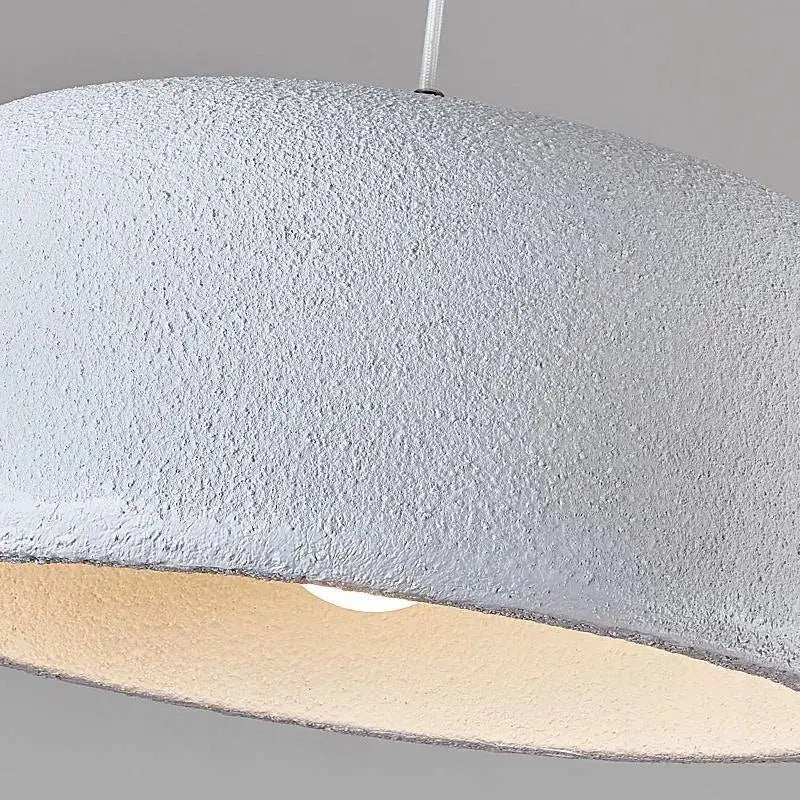 Designerska lampa sufitowa SKXL z białym kloszem o chropowatej powierzchni