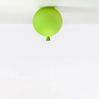 Zielona kolorowa lampa balonowa przymocowana do sufitu, nowoczesne oświetlenie dekoracyjne