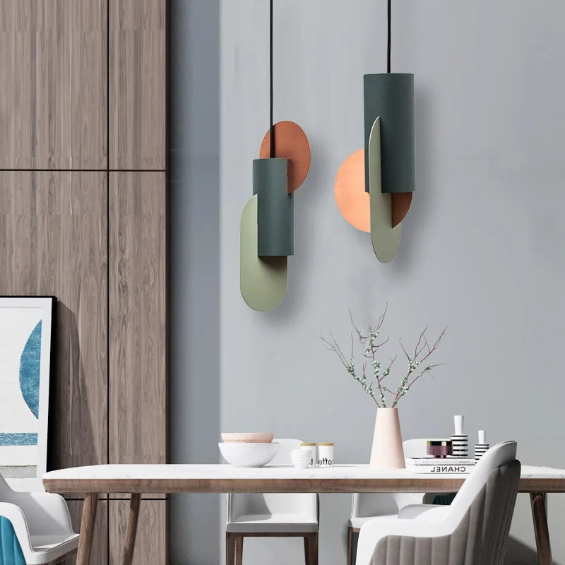 Kreatywna Lampa wisząca, nowoczesna, zielona i pomarańczowa, widok z przodu, do jadalni