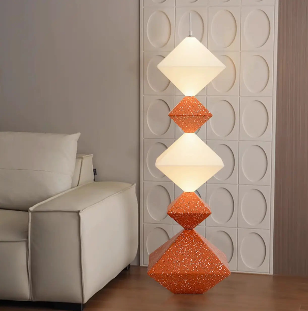 Nowoczesna podłogowa lampa Inna marka z kreatywne lampy geometryczne w białym i pomarańczowym kolorze