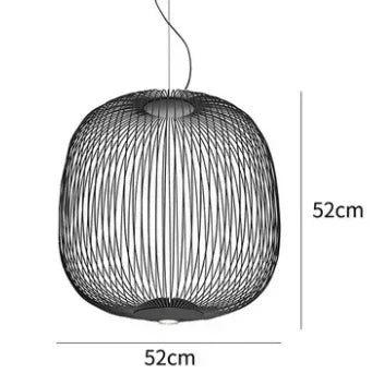 Lampa do salonu Jaśnie Panie, wisząca, czarna, z okrągłym kloszem, widok z przodu