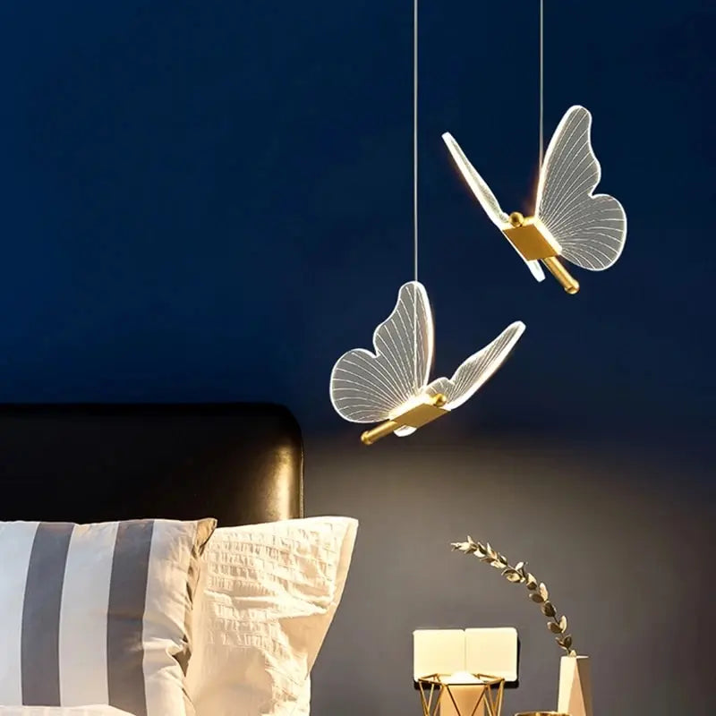 YUGUUK lampa motyl wisząca nowoczesna lampa dekoracyjna do sypialni i salonu