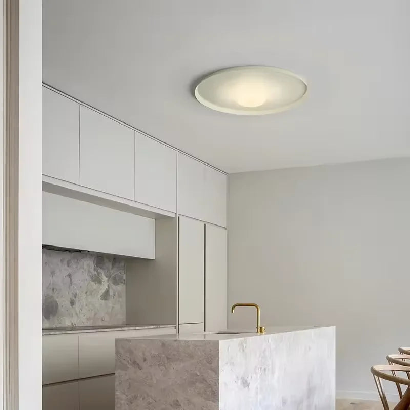 Lampa scienna HomeLover, okrągła, biała, przód, do kuchni