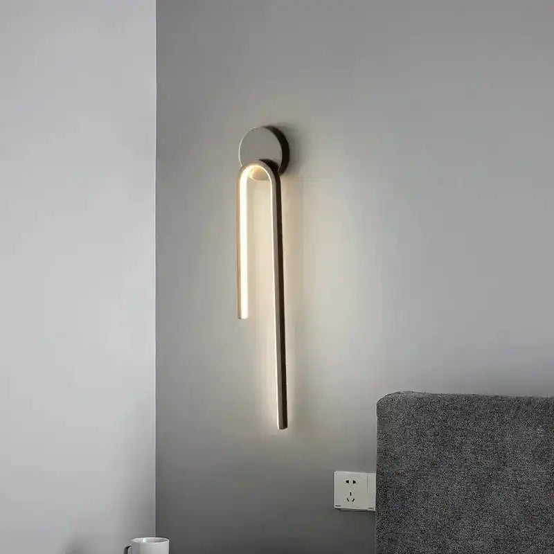 Nowoczesna lampa ścienna YUGUUK z LED w kształcie litery U do oświetlenia wnętrz