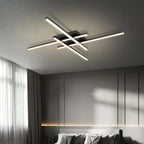 Nowoczesna lampa sufitowa CETANT z czterema wąskimi świetlnymi ramionami w minimalistycznym stylu