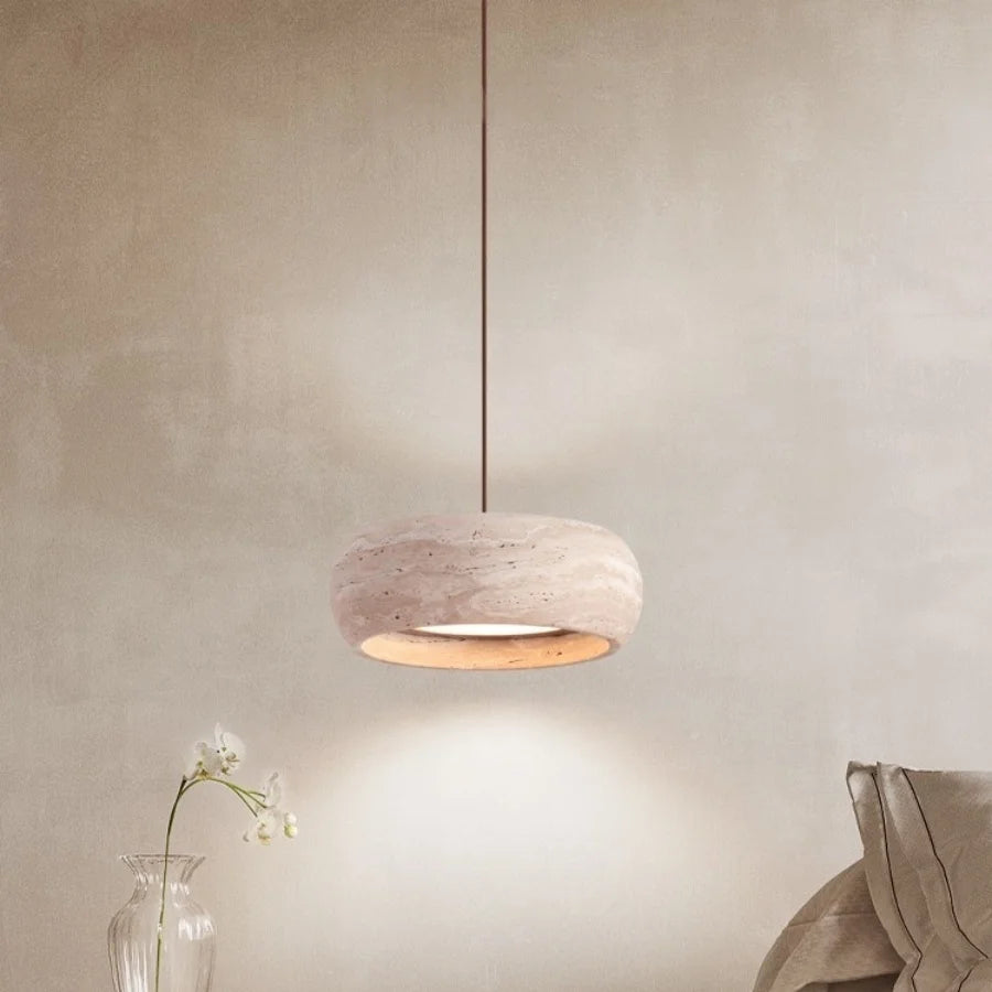 Nowoczesna lampa wisząca IWHD w minimalistycznym stylu, idealna do każdego wnętrza