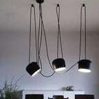 Nowoczesna czarna lampa wisząca Lux&vitae z trzema regulowanymi kloszami do jadalni