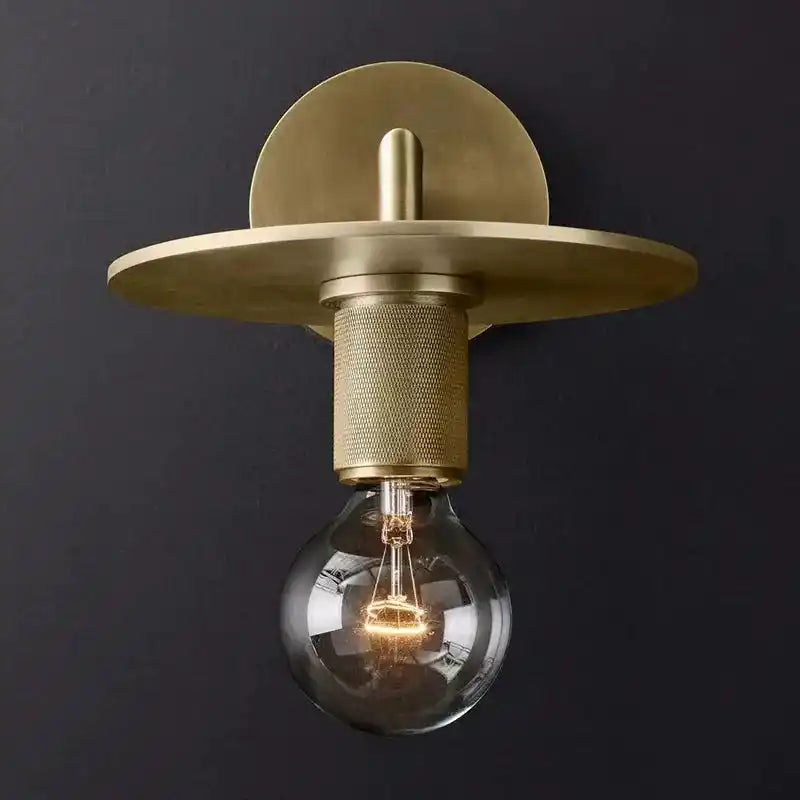 Nowoczesna złota lampa ścienna z odsłoniętą żarówką idealna do lampy ściennej dekoracji