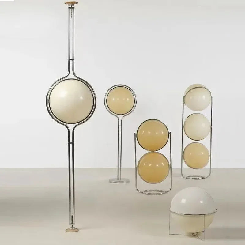 Nowoczesna lampa podłogowa, metalowa, biała, przód, do nowoczesnego wnętrza