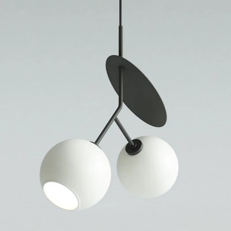 Lampa wisząca Jaśnie Panie, typ nowoczesna, kolor biały, przód, przeznaczenie do wnętrz, Wiśnia